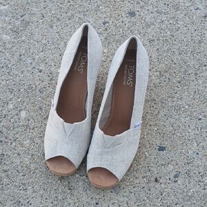 TOMS Women's Cream Peep Toe Shoes